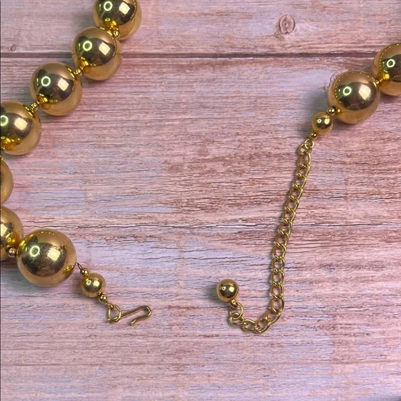 Vintage Gold Tone Chunky Beaded Statement Necklace Heavy - Picture 8 of 8